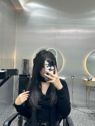 -Tloml salon