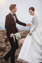 -雪中彩影婚纱摄影·微光艺术中心