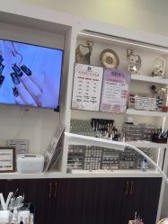 -花岐款式专研健康美甲沙龙