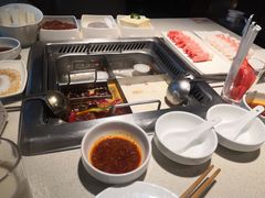 -海底捞火锅鲜切牛肉主题店(长寿路店)