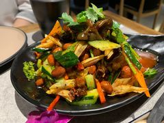 拌花菜-吉力烤鳗