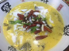酸汤鲈鱼-湘江红·湖南招牌菜(莲花南路店)