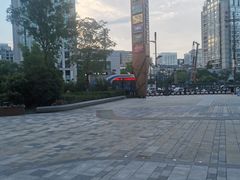 -龙湖杭州滨江天街