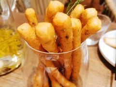 茴香小油条-椒爱水煮鱼川菜(中街大悦城店)