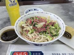 -海碗居老北京炸酱面(增光路店)