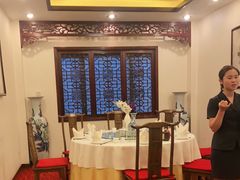 包厢-九花山烤鸭店