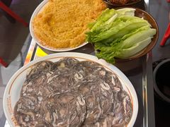 -金龙大四喜牛肉火锅