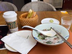 -Golden Lily河内巴黎法越料理餐厅(建国西路店)