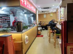 -叶伟胡辣壳面(两路口店)