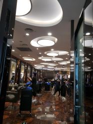 -八佰伴8008星级形象店