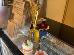 -花花卷卷·鲜食蛋糕(静安久光百货店)
