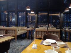 -华侨城嘉途酒店·屋顶阳光餐厅