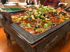 -万重锦·人文川菜馆(骡马市店)