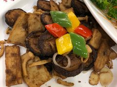 -万宝海鲜舫(劳动公园店)
