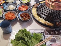 -火烈鸟炭火烤肉(静安路店)