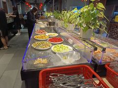 -牛里牛气· 榴莲海鲜鲜牛肉自助火锅·烤肉(横岗店)