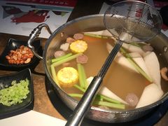 招牌牛骨清汤锅-左庭右院鲜牛肉火锅(新梅广场店)