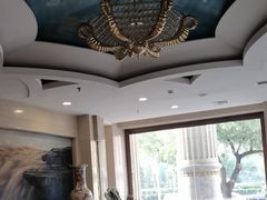 -碧中海汤泉汗蒸酒店