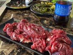 -牛里牛气· 榴莲海鲜鲜牛肉自助火锅·烤肉(横岗店)