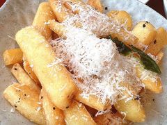 -MONICH牛排融合餐厅(和义大道购物中心店)