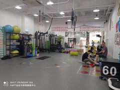 -APT运动康复中心(徐汇万科店)