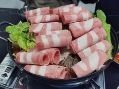 肥牛火锅-HONGA HONGA雄家(曹路店)