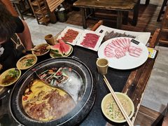 -唇辣号重庆老火锅(亦庄店)