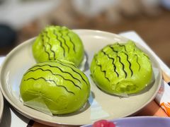 西瓜流沙包-云山茶餐厅(广东大厦店)