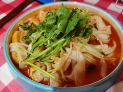 石河子凉皮-西域阿里马新疆菜·清真(桂花路店)