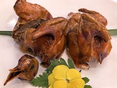 脆皮乳鸽-燕郊烧鸽子(和众店)