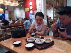 -万利隆的包子铺(华雅店)