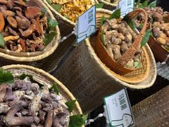 -黔蘑菇四季餐厅(观山湖店)