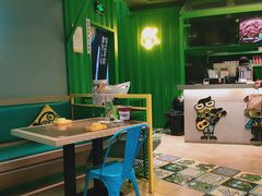 大堂-蛙喔牛蛙(义乌新光汇店)