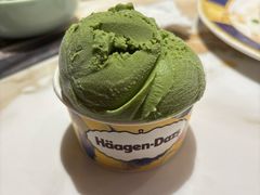 -雍容荟活帝王蟹活龙虾自助(苏宁旗舰店)