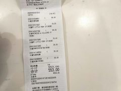 -优衣库(上海正大广场店)