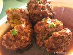 -梅飞酒家(名辉豪庭店)