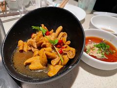 -海底捞火锅鲜切牛肉主题店(长寿路店)