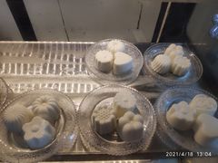 -洲心明记烧肉大粥(总店)