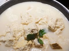 -吃饭皇帝大土家民族菜(正大广场店)