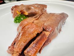 卤水鹅头-白天鹅宾馆-玉堂春暖餐厅