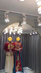 -衣贝姿婚纱礼服馆