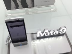 -华为授权体验店(万航渡路)