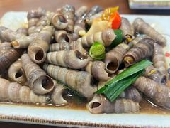 -鼎夫人·小酒文化餐厅(淡水桥店)