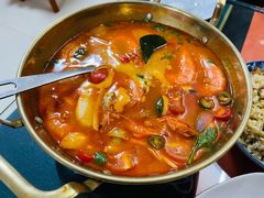 泰式冬阴功汤海鲜汤-金莲饭店·东南亚广东特色风味