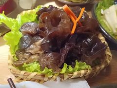 -湊湊火锅·茶憩(杭州湖滨银泰in77店)