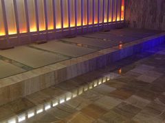 -碧中海汤泉汗蒸酒店