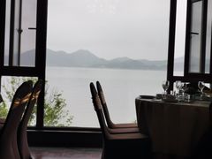 -鹰龙海畔度假酒店(咸祥店)