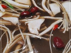 -俏牛哥鲜牛肉牛肆馆(重庆天地店)