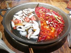 -四小区火锅·巷子里的重庆火锅(花照壁店)
