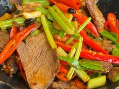子姜炒牛肉-泉味道贵州厨房(三里河店)
